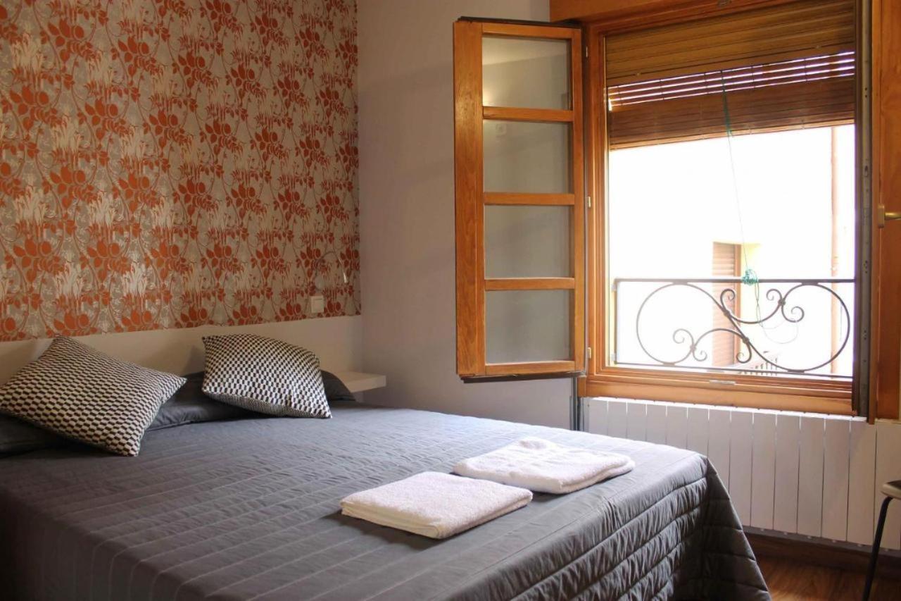 Salionca Habitaciones Poza de la Sal Ngoại thất bức ảnh